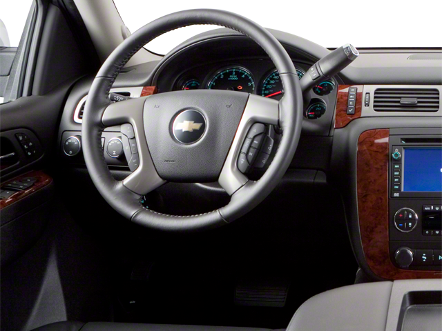 2010 Chevrolet Tahoe — interior view