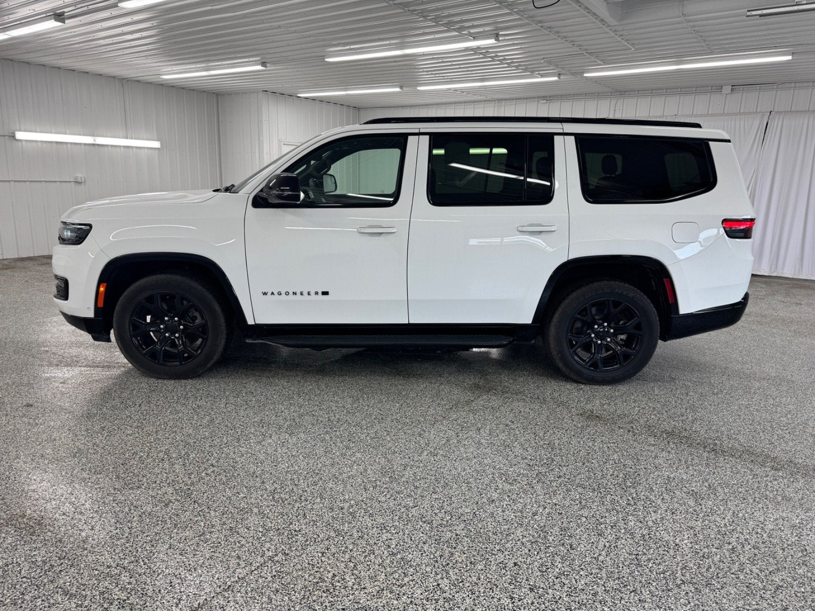 2024 Jeep Wagoneer — side profile view