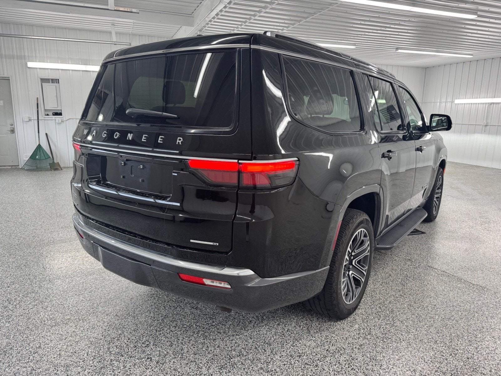 2022 Jeep Wagoneer — interior view